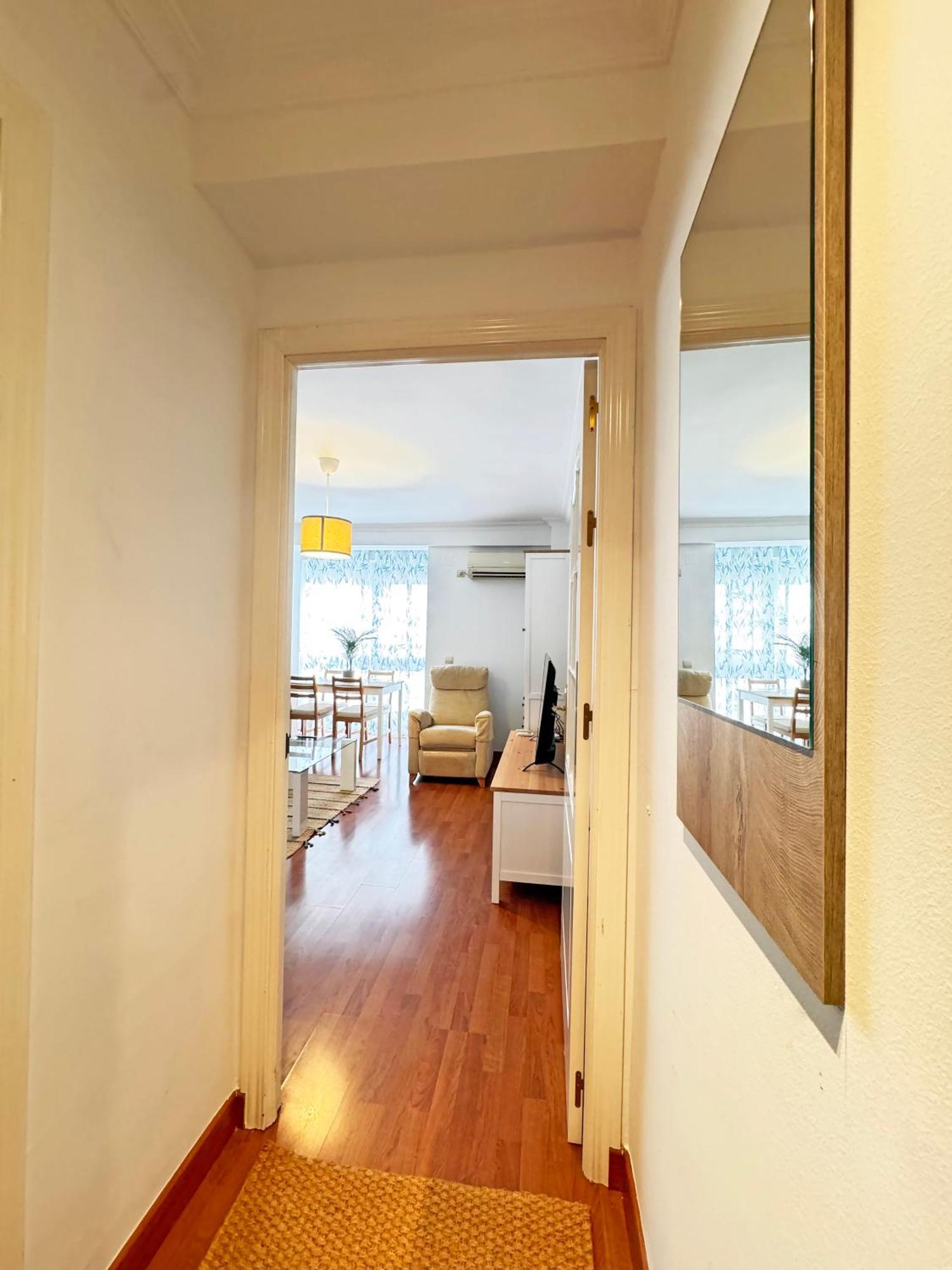 Triana Luxury Numancia Apartment Seville Exterior photo